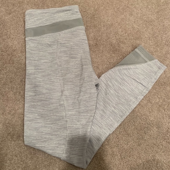 SOLD Lululemon leggings - Picture 2 of 8